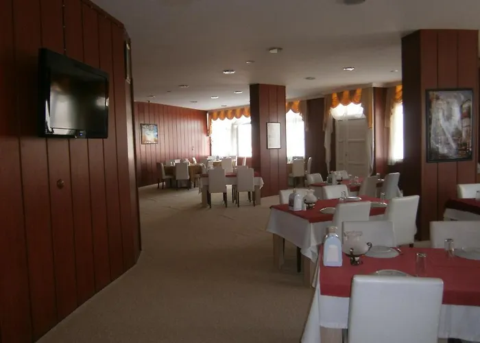 Cetineller Гёйнюк